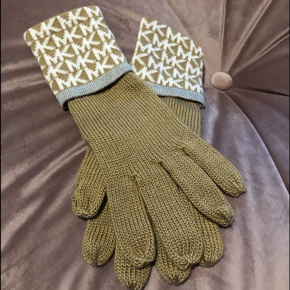 Michael Kors Winter Gloves